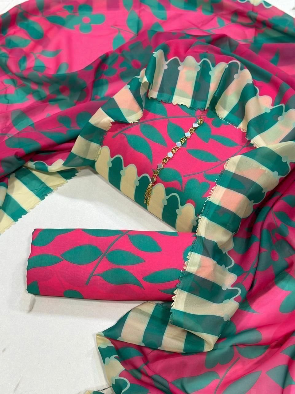 Swiss Digital Print 3Pc Dress Silk Duppta SW-03